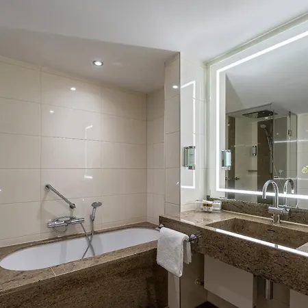 Maritim Hotel 4*